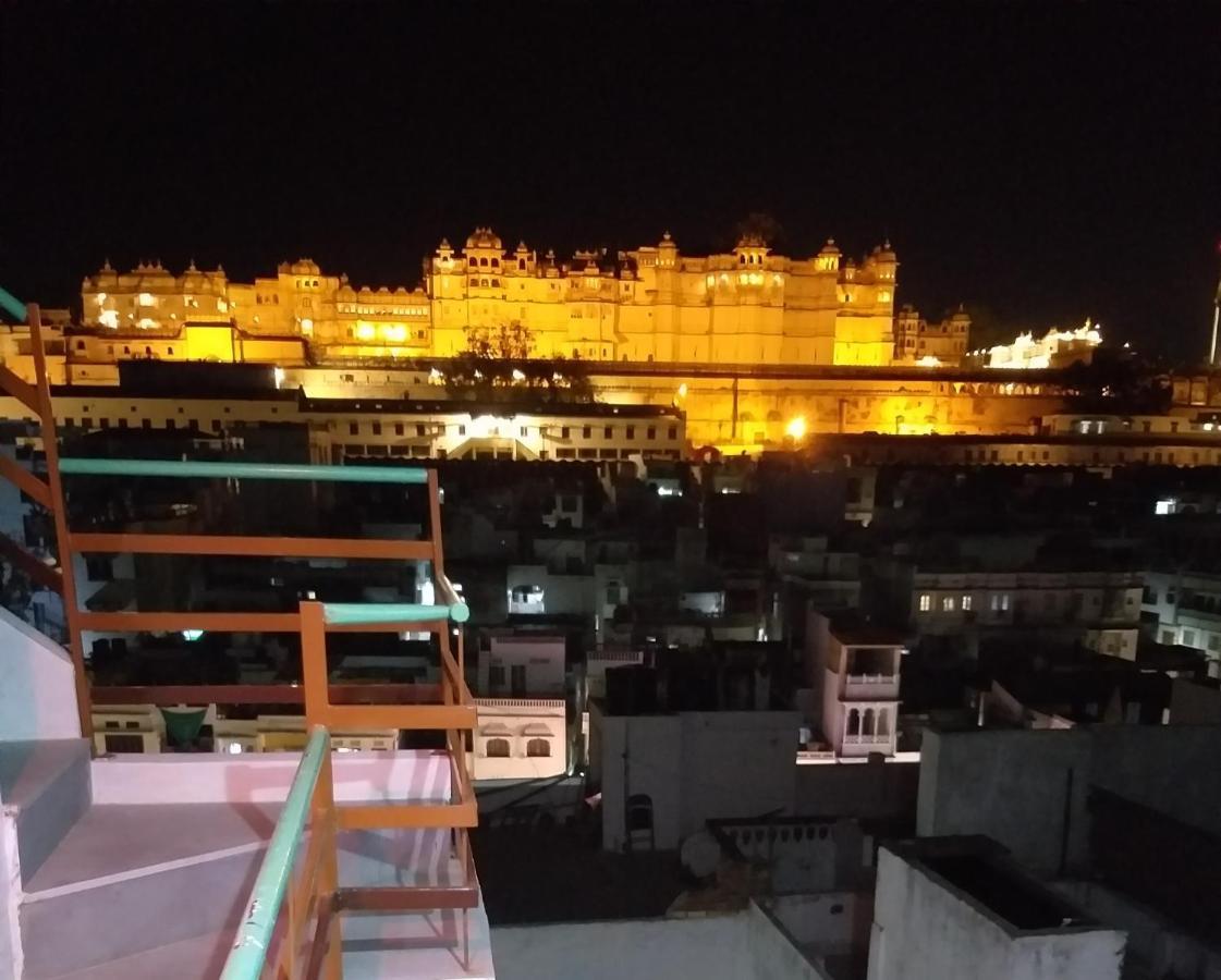 City And Palace View Guest House 烏代浦 外观 照片
